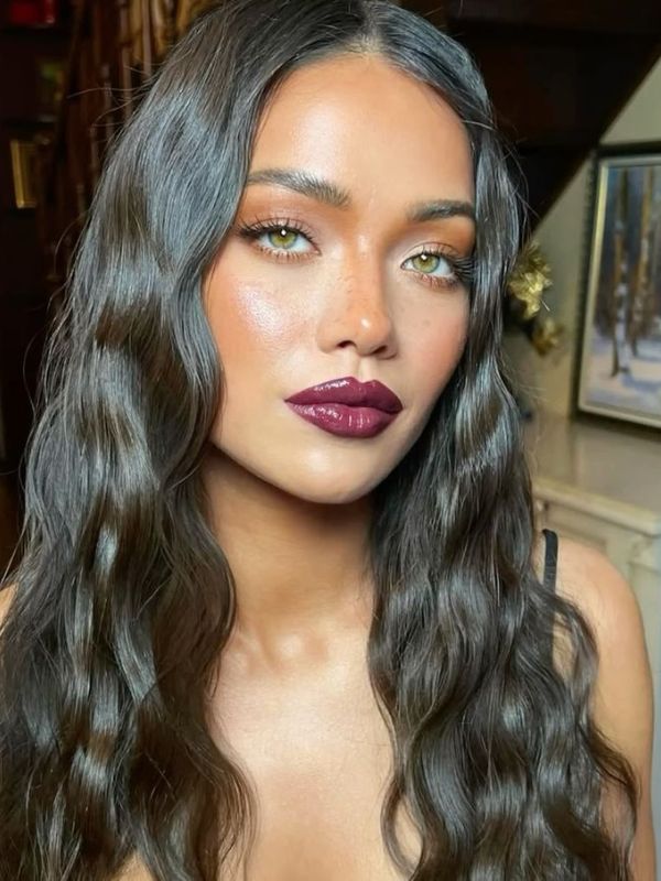 Berry-Lips-With-Soft-Eyes