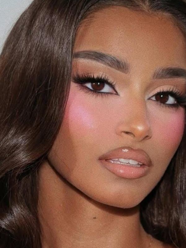 Blush-Heavy-Fall-Beauty-Look