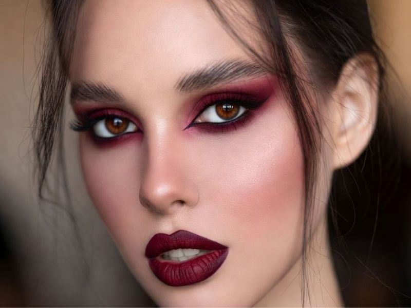 Burgundy-Smokey-Eyes