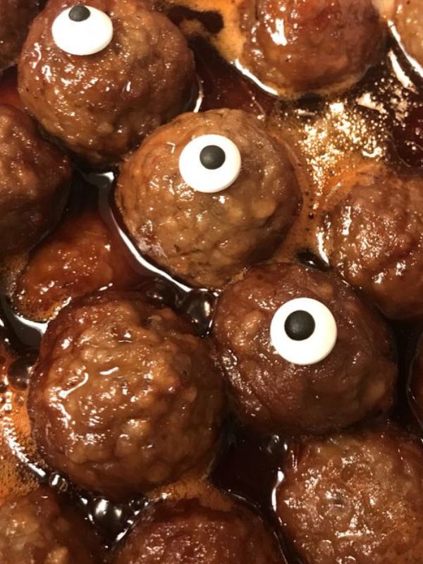 Creepy-Halloween-Meatballs