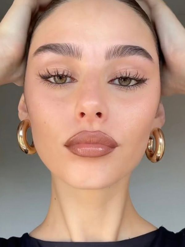 Cute-Fall-Beauty-Looks-for-School-or-College