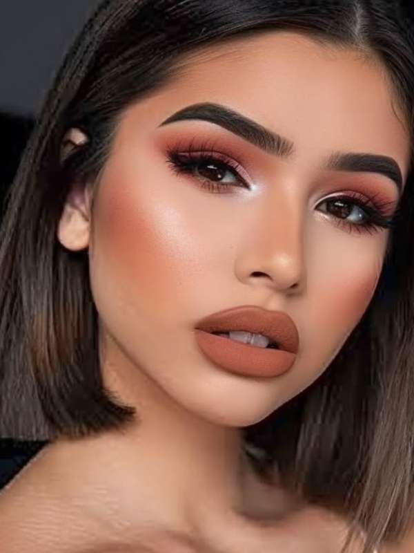 Fall-Eyeshadow-Looks-for-Brown-Eyes-You'll-Want-to-Try