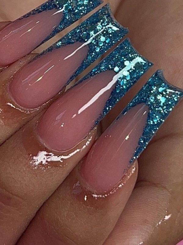 Glitter-Thick-French-Tips