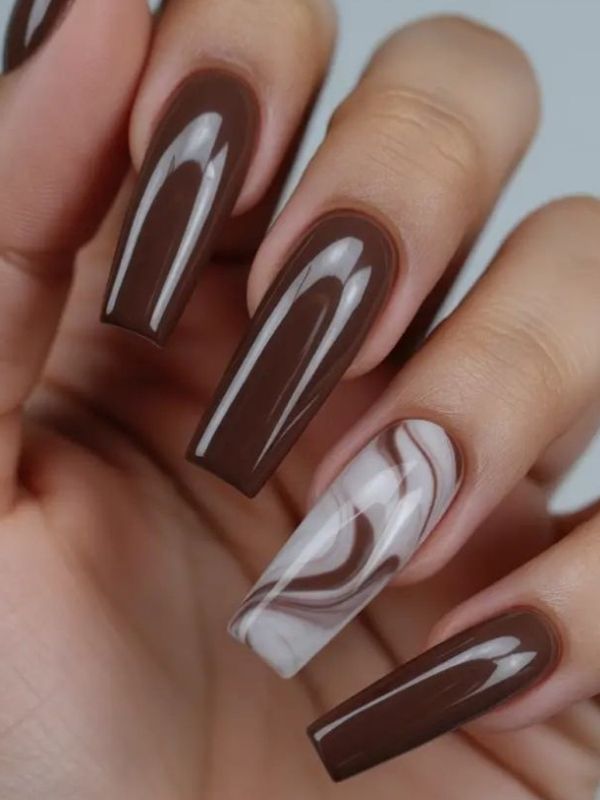 Glossy-Chocolate-Brown-Nails