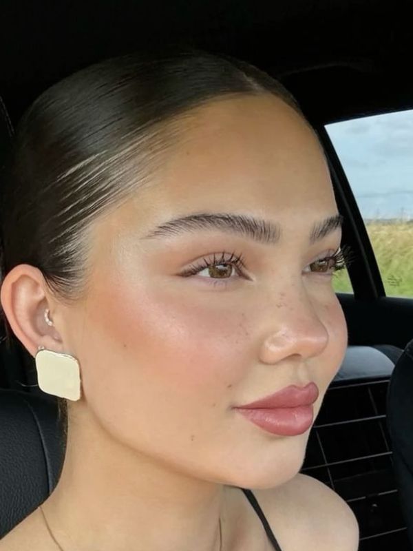 No-Makeup-Makeup-Look