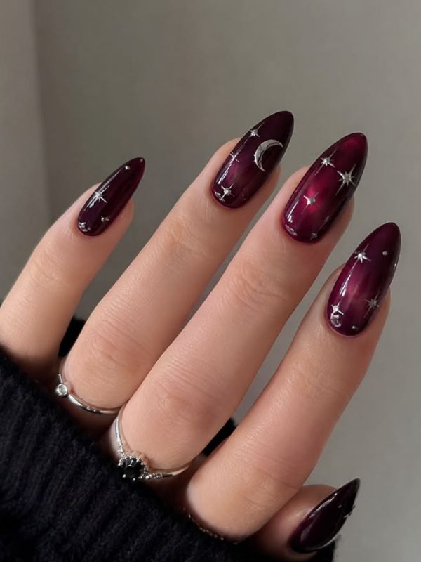 Scorpio-black-and-burgundy-zodiac-nail-art. 