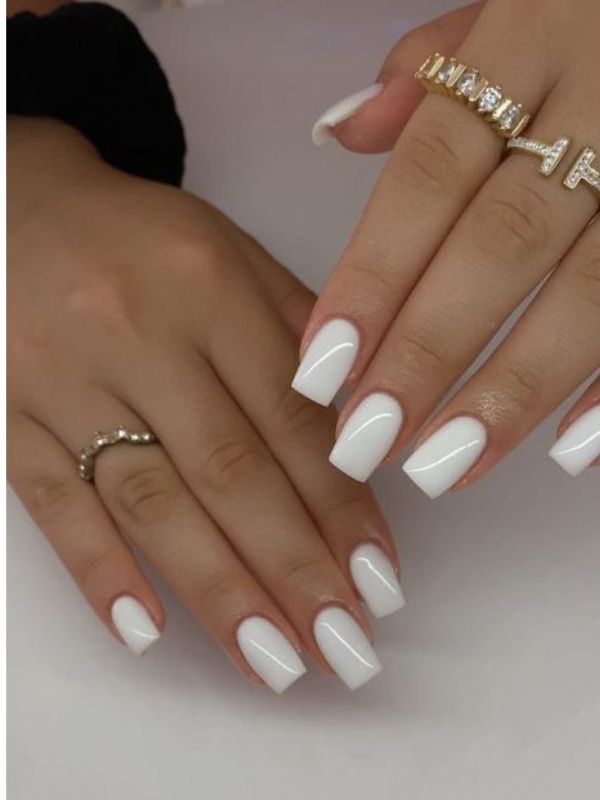Short-Milky-White-Nails