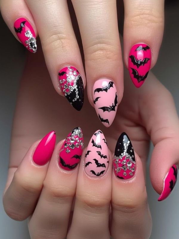 Spooky-Black-and-Pink-Scream-Nails-Art-to-Try-on-This-Halloween