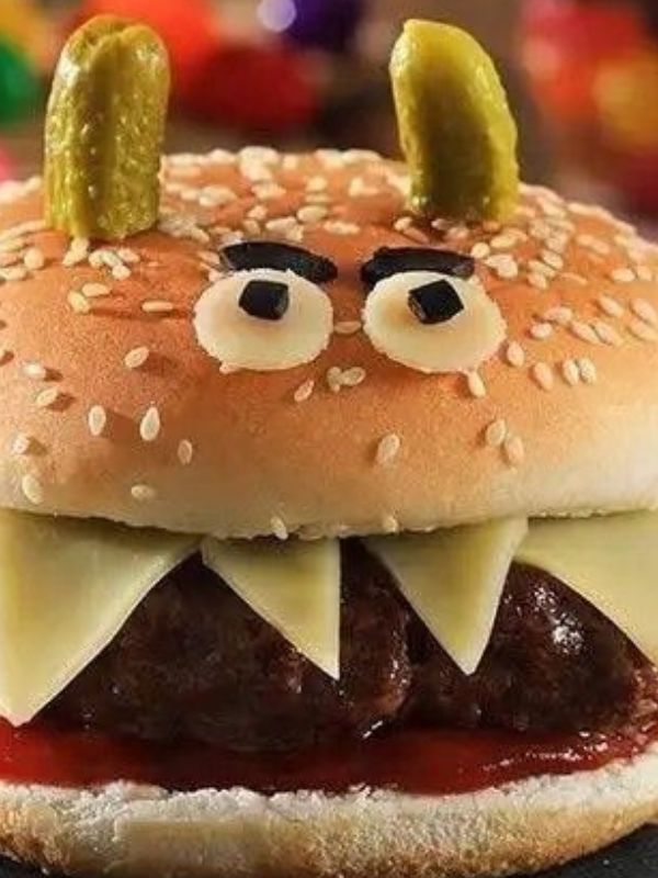 Spooky-Halloween-Party-Food-Ideas-Everyone-Will-Want-to-Try