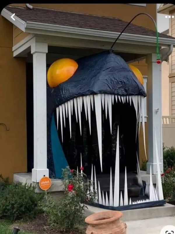 Turn-Your-Front-Door-Into-a-Giant-Monster.