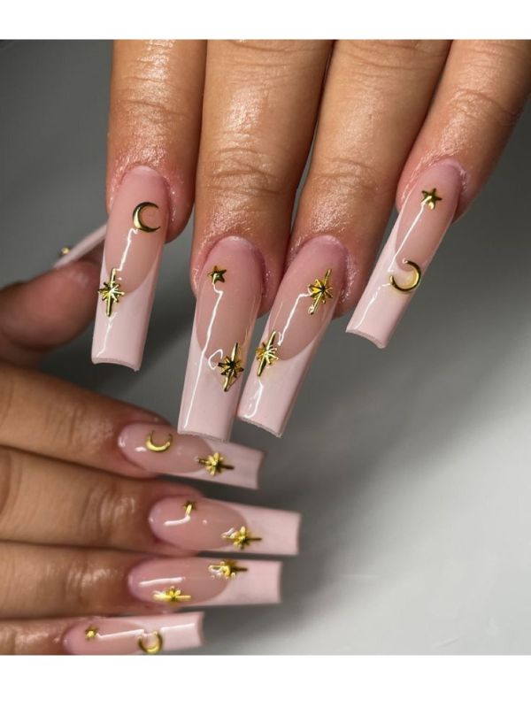 cancer-zodiac-nail-art-with-pearls-and-moons. 