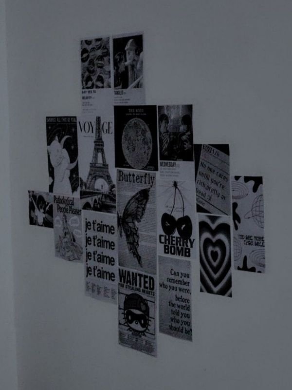 dorm-room-Black-and-White-Photo-Wall