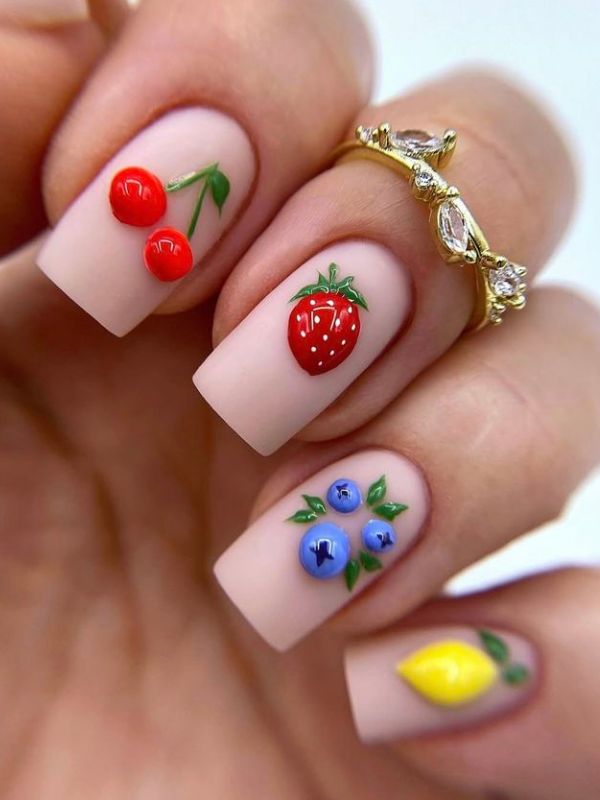 minimalist-accent-fruit-nail-design. 