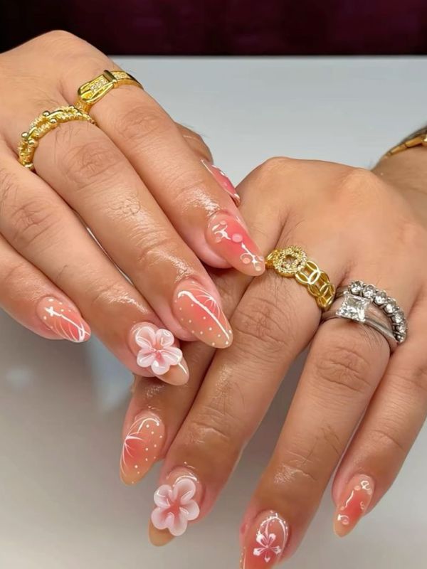 soft-peach-fruit-decorations.