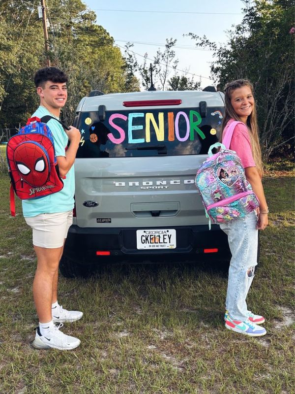 Senior-Year-Window-Design.