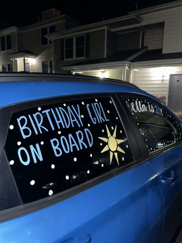 30-amazing-car-chalk-window-ideas-featuring-birthday-message.