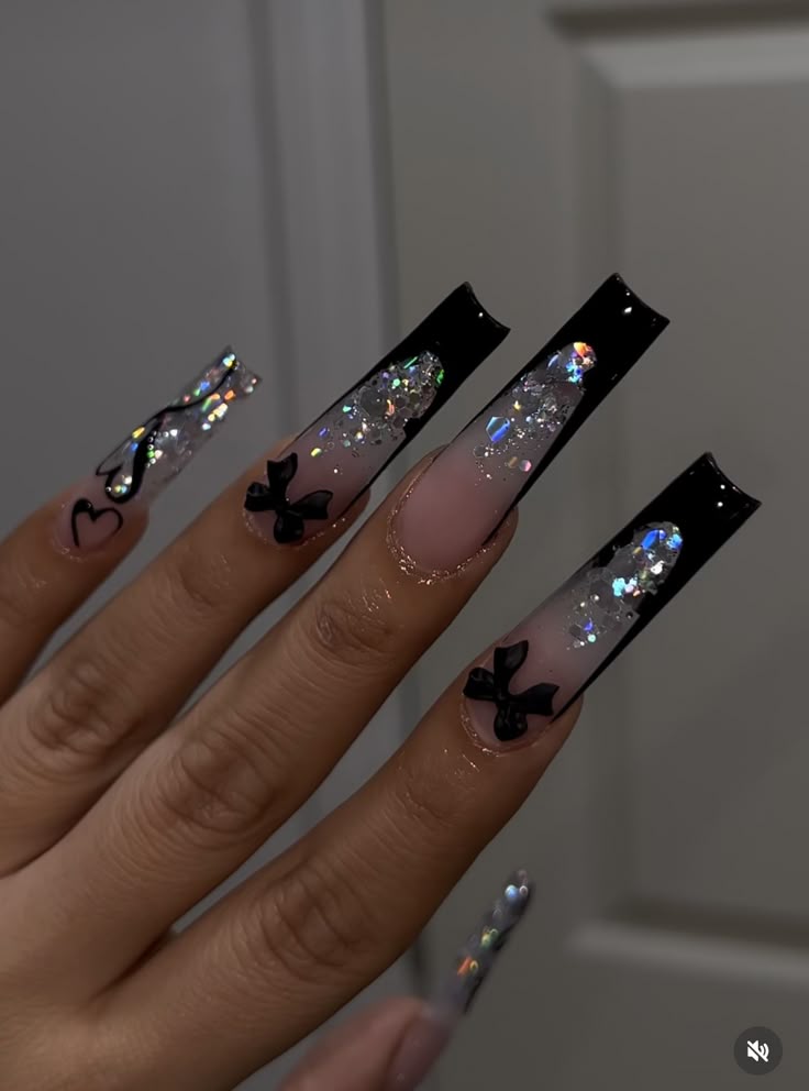Cutest-Long-Baddie-Birthday-Nails-Ideas