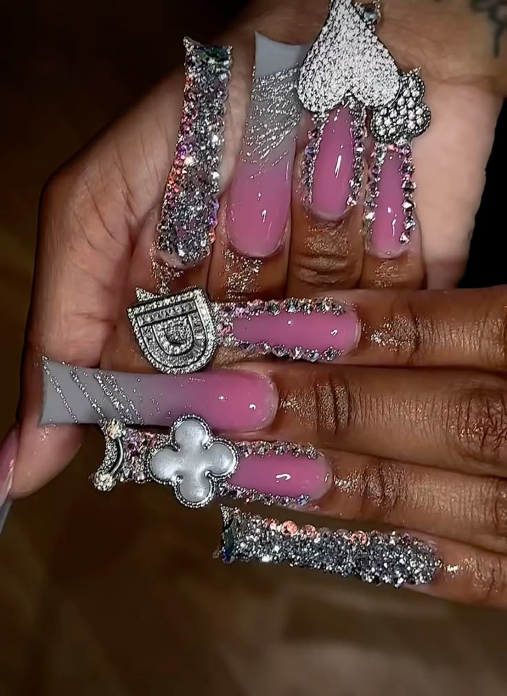 Extra-Glam-Birthday-Nails