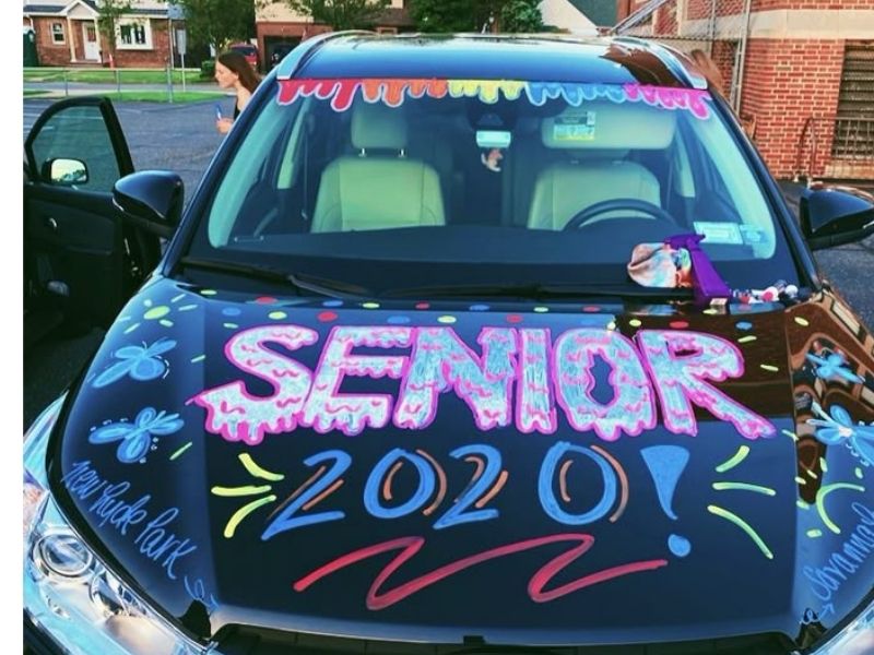 Graduation-Celebration-Car-Art