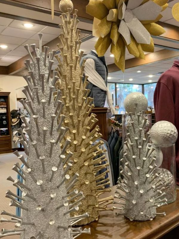 golf-tee-Christmas-tree-decoration.