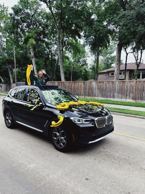 graduation-party-car.
