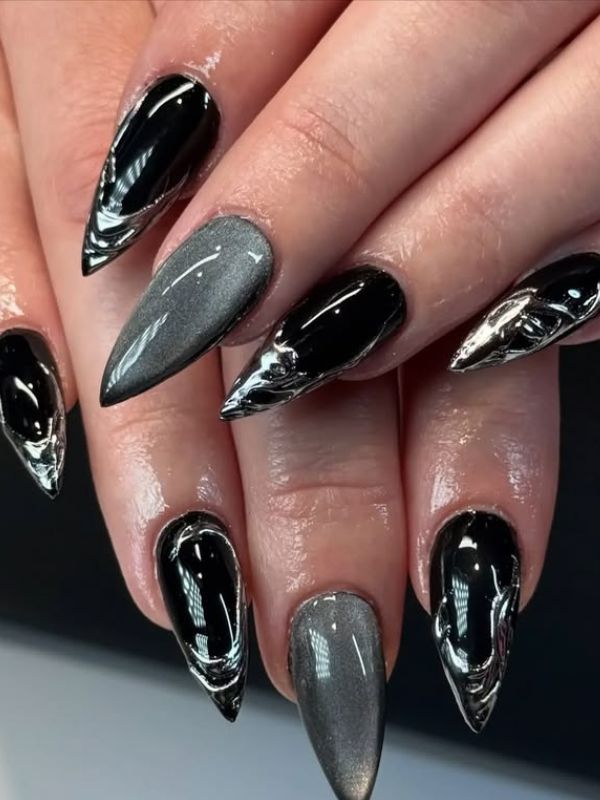 black-Chrome-Y2K-Goth-Nails.
