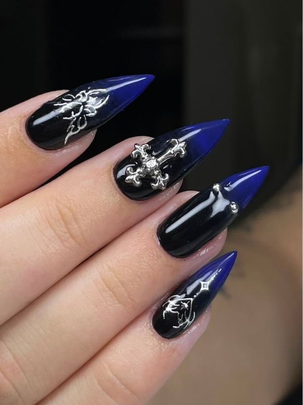 Black-and-Blue-french tips