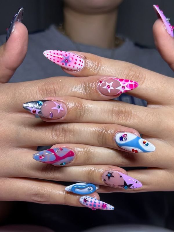 Mixed-Pattern-Nails.