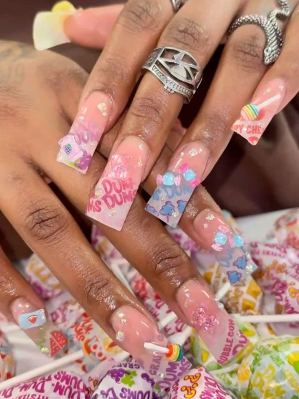 Pastel-Candy-Junk-Nails.