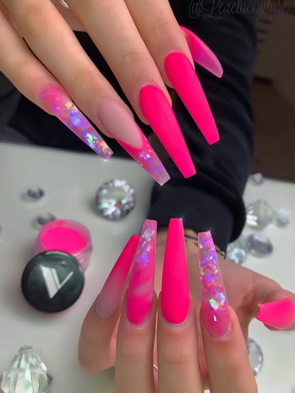 Pink-Neon-nails.