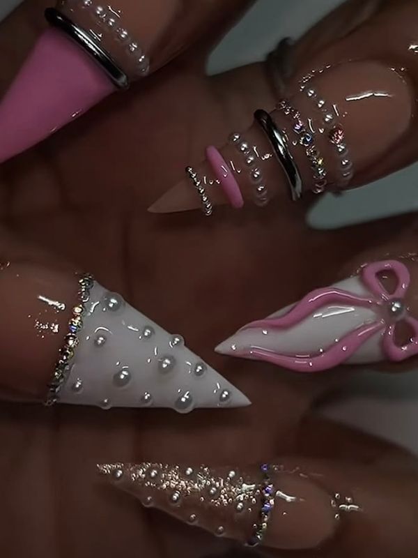 Y2K-Nails-With-3D-Charms.