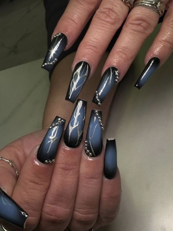aura-nails.
